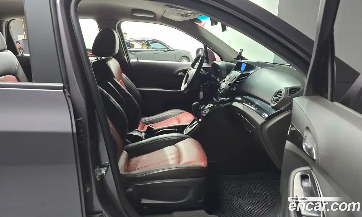 Chevrolet Orlando 2011 2.0 гидро в Москве № 103947, фото 11