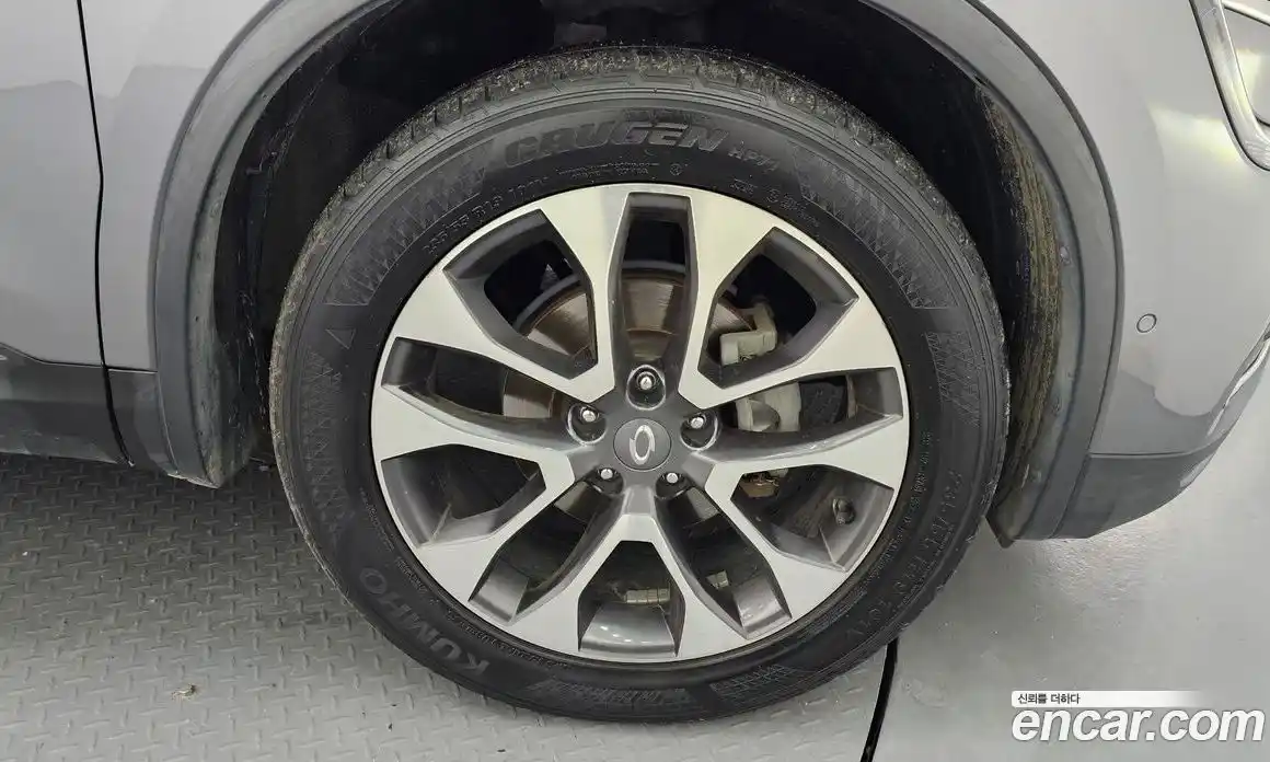 Renault QM6 2018 2.0 гидро в Москве № 106820, фото 4