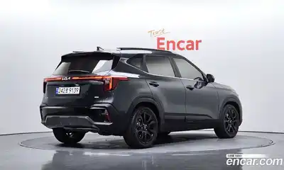 Kia Seltos 2022 1.6 гидро в Москве № 132310, миниатюра 2