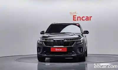 Kia Seltos 2022 1.6 гидро в Москве № 132310, миниатюра 3