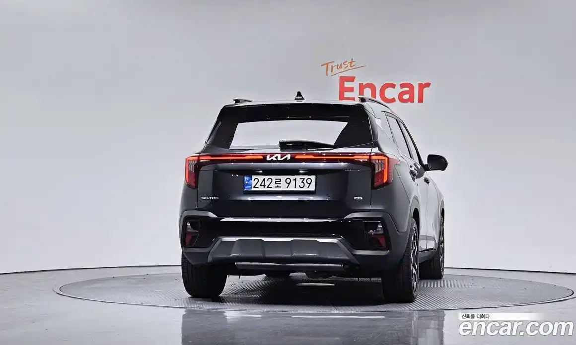 Kia Seltos 2022 1.6 гидро в Москве № 132310, фото 4
