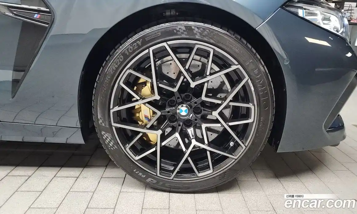 BMW M8 2020 4.4 гидро в Москве № 153620, фото 5