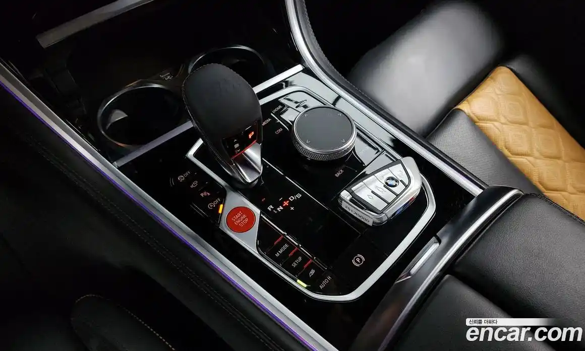 BMW M8 2020 4.4 гидро в Москве № 153620, фото 9