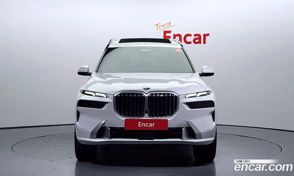 BMW X7 2023 3.0 гидро в Москве № 153971, фото 3