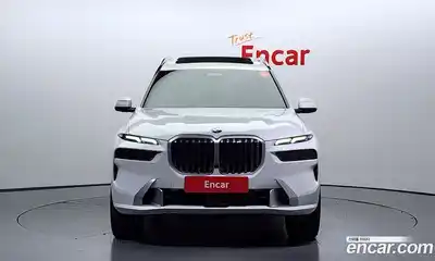 BMW X7 2023 3.0 гидро в Москве № 153971, миниатюра 3