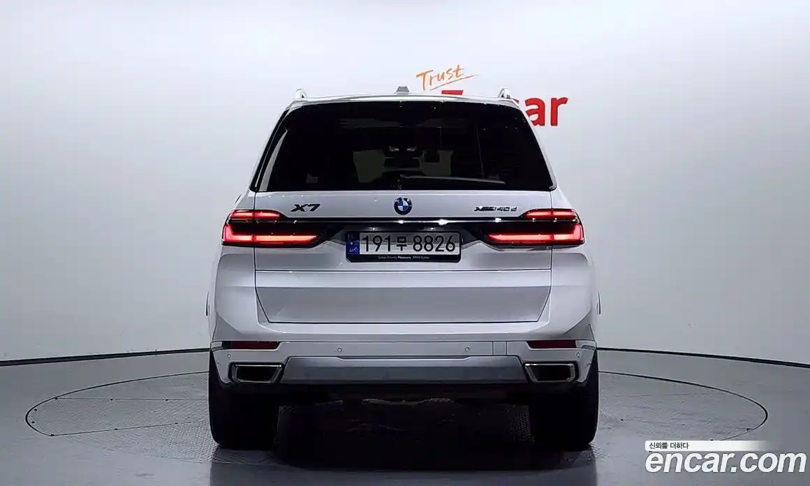BMW X7 2023 3.0 гидро в Москве № 153971, фото 4