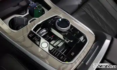 BMW X7 2023 3.0 гидро в Москве № 153971, миниатюра 9