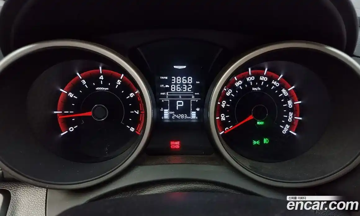 SsangYong TIBOLI 2018 1.6 гидро в Москве № 23981, фото 8