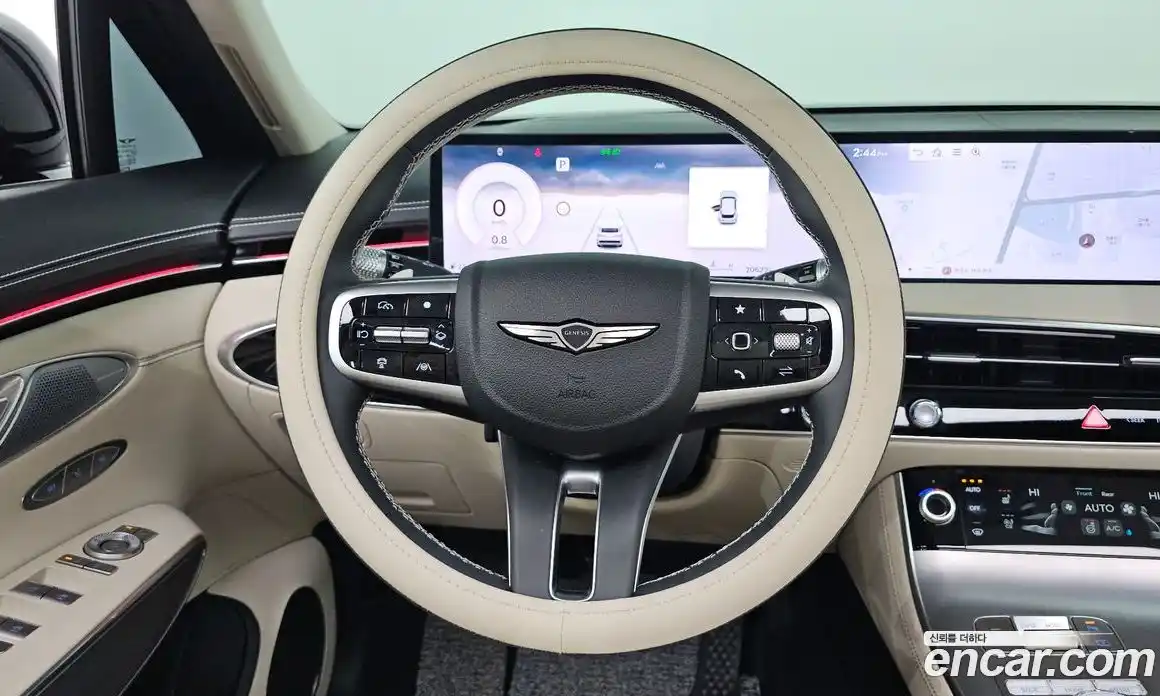 Genesis GV70 2024 2.5 гидро в Москве № 56620, фото 11
