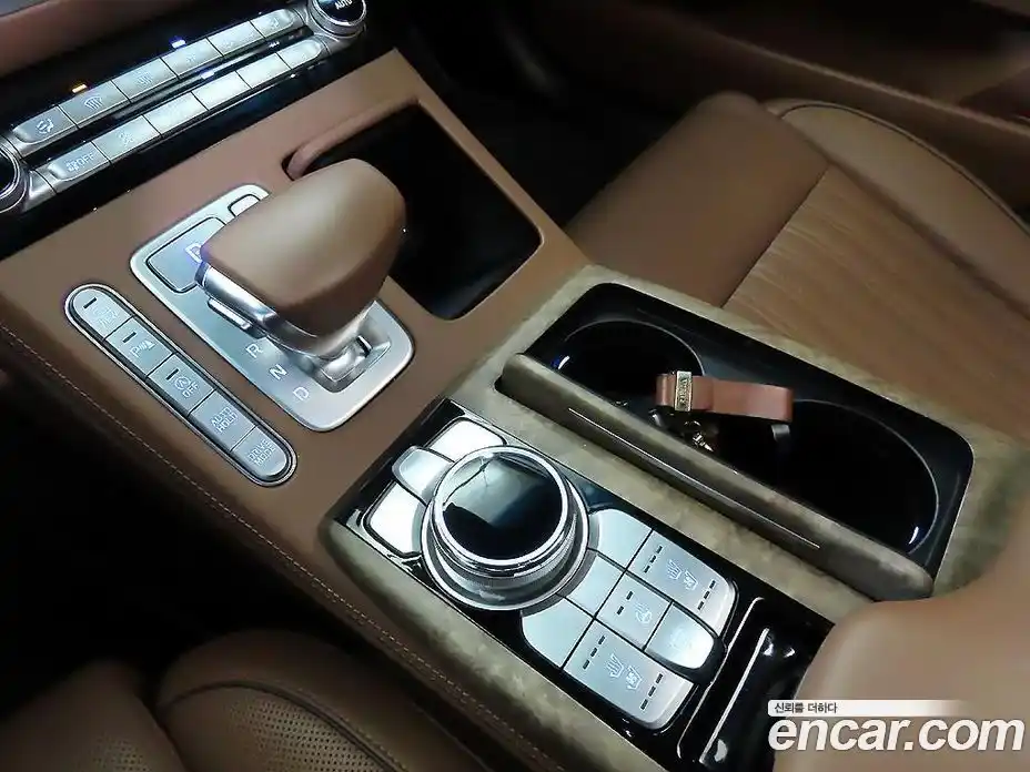 Genesis G90 2020 3.3 Автомат в Москве № 817689, фото 12