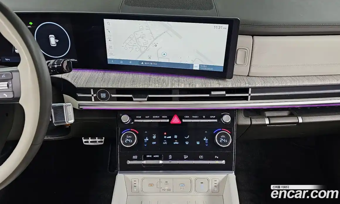 Hyundai Santa Fe 2024 2.5 Автомат в Москве № 854057, фото 15