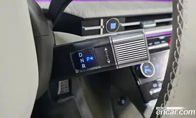 Hyundai Santa Fe 2024 2.5 Автомат в Москве № 854057, миниатюра 9