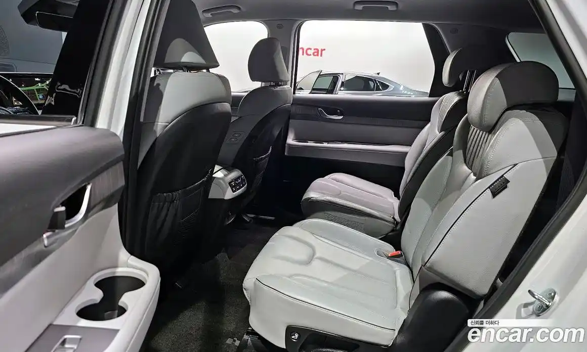 Hyundai Palisade 2023 2.2 Автомат в Москве № 854420, фото 12