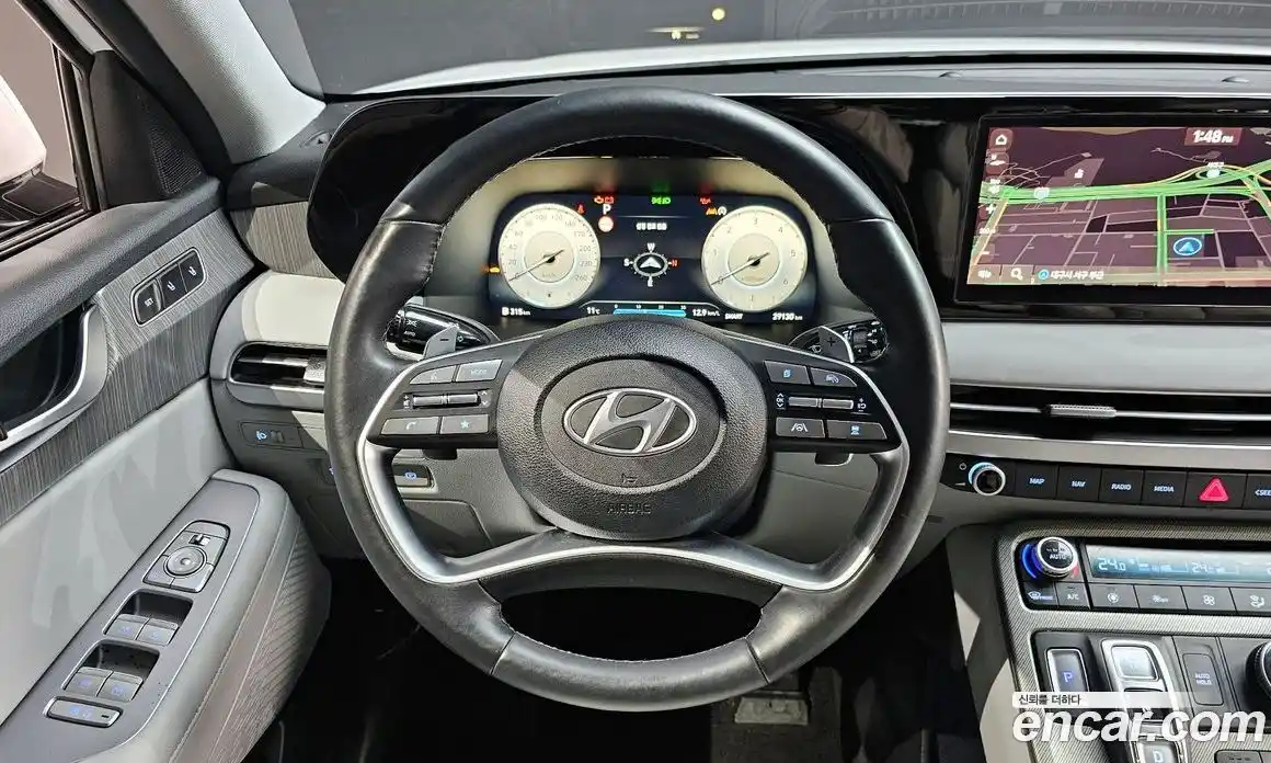 Hyundai Palisade 2023 2.2 Автомат в Москве № 854420, фото 13