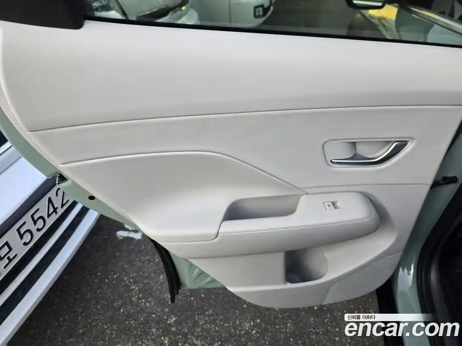 Hyundai Kona 2023 1.6 Автомат в Москве № 854464, фото 18