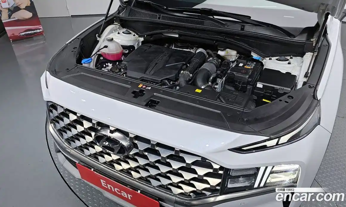 Hyundai Santa Fe 2023 2.5 Автомат в Москве № 854567, фото 6