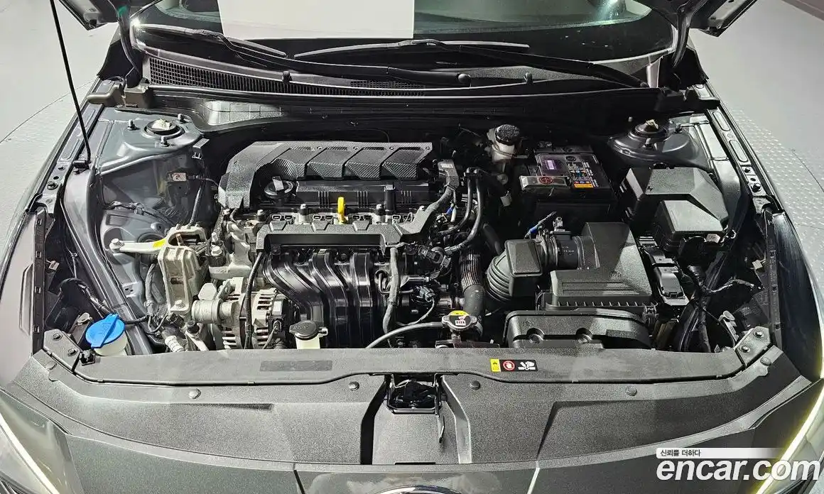 Hyundai Avante 2021 1.6 Автомат в Москве № 854681, фото 6