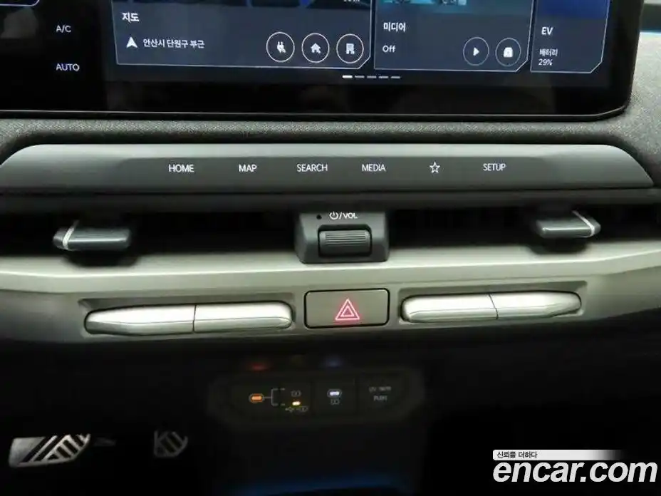 Kia EV3 2025 0.2 гидро в Москве № 854776, фото 9