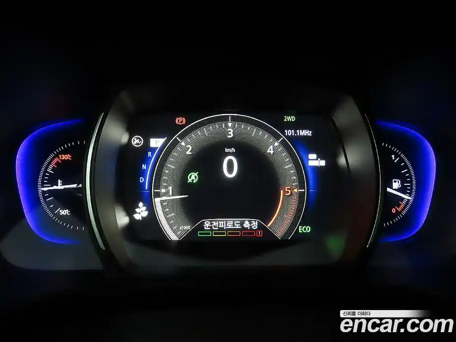 Renault QM6 2017 2.0 гидро в Москве № 854831, фото 9