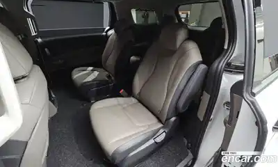 Kia Canival 2024 2.2 Автомат в Москве № 854998, миниатюра 11