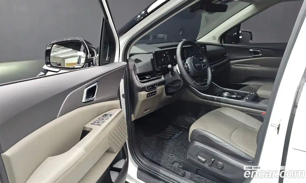 Kia Canival 2024 2.2 Автомат в Москве № 854998, фото 10