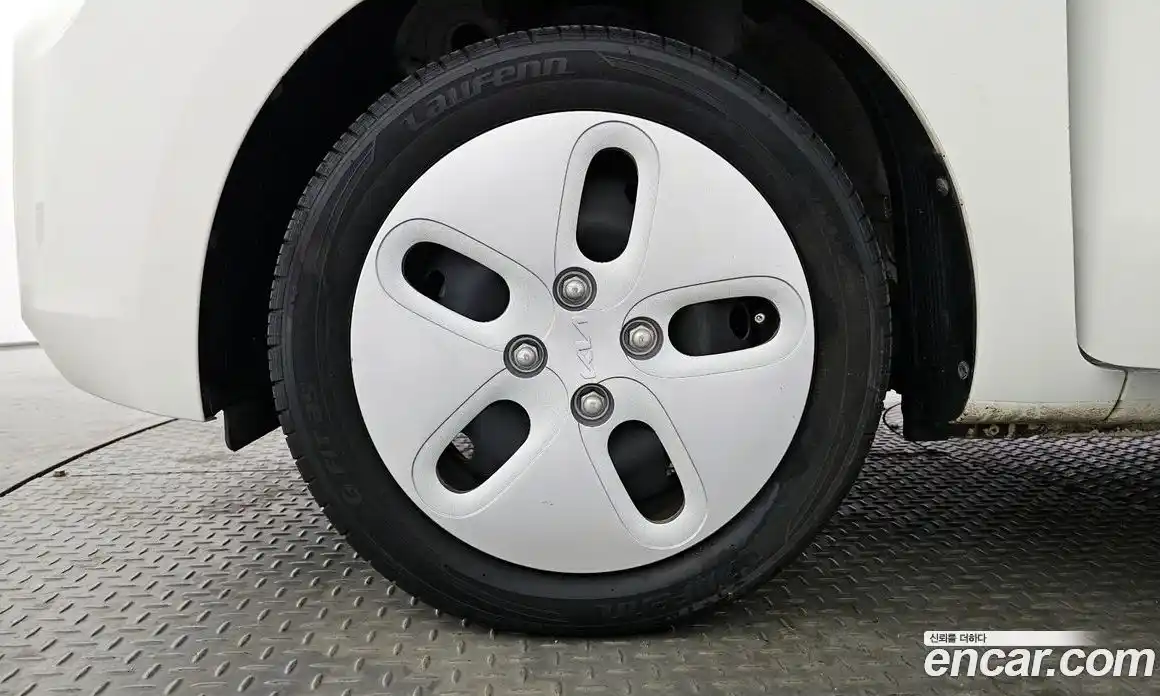 Kia Ray 2021 1.0 Автомат в Москве № 855315, фото 5