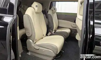 Kia Canival 2024 3.5 Автомат в Москве № 855408, миниатюра 12