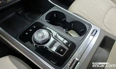 Kia Canival 2024 3.5 Автомат в Москве № 855408, миниатюра 9