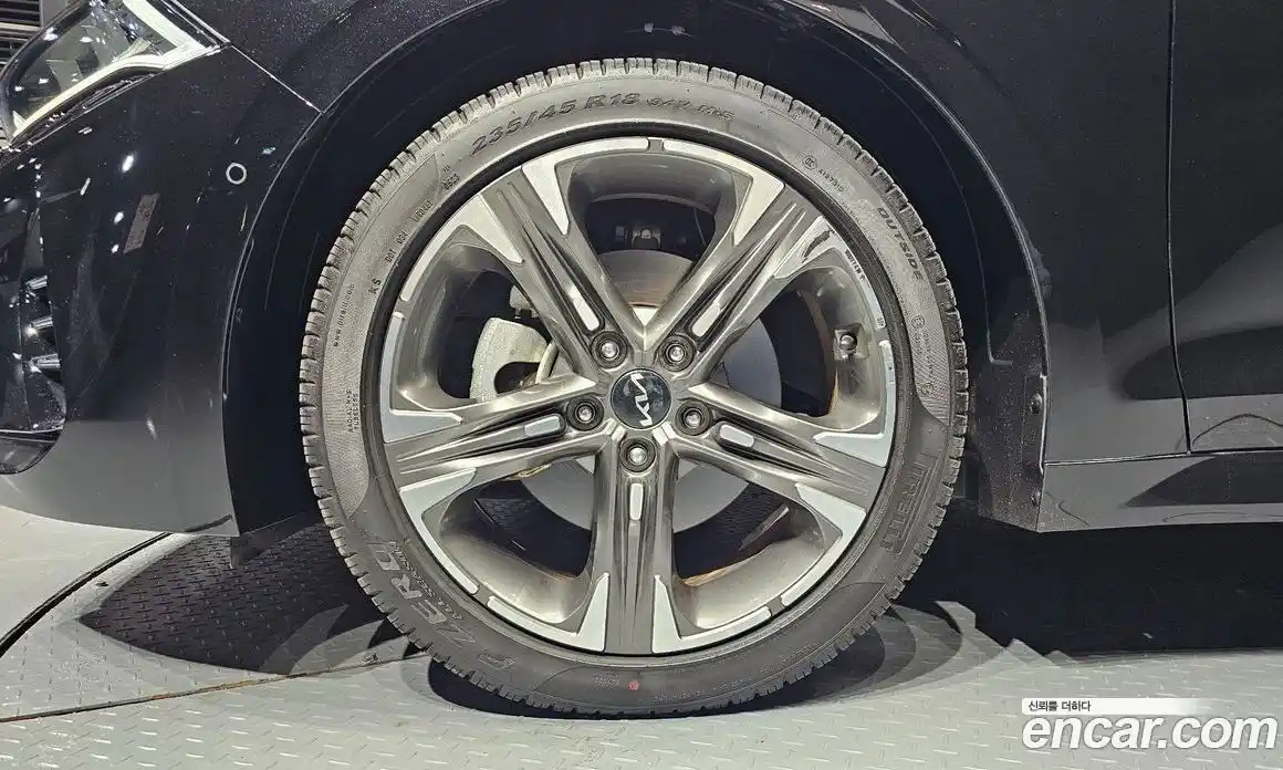 Kia K5 2023 2.0 Автомат в Москве № 855558, фото 5