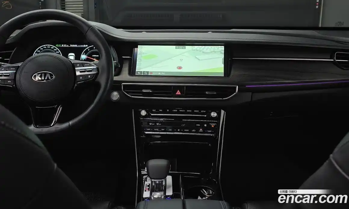 Kia K7 2020 2.5 Автомат в Москве № 855709, фото 18