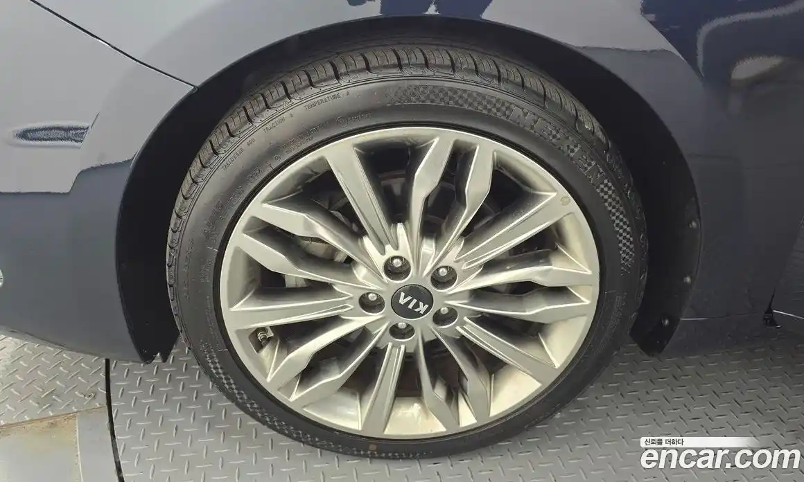 Kia K7 2020 2.5 Автомат в Москве № 855709, фото 5