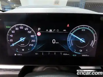 Kia Niro 2022 1.6 Автомат в Москве № 855783, миниатюра 8