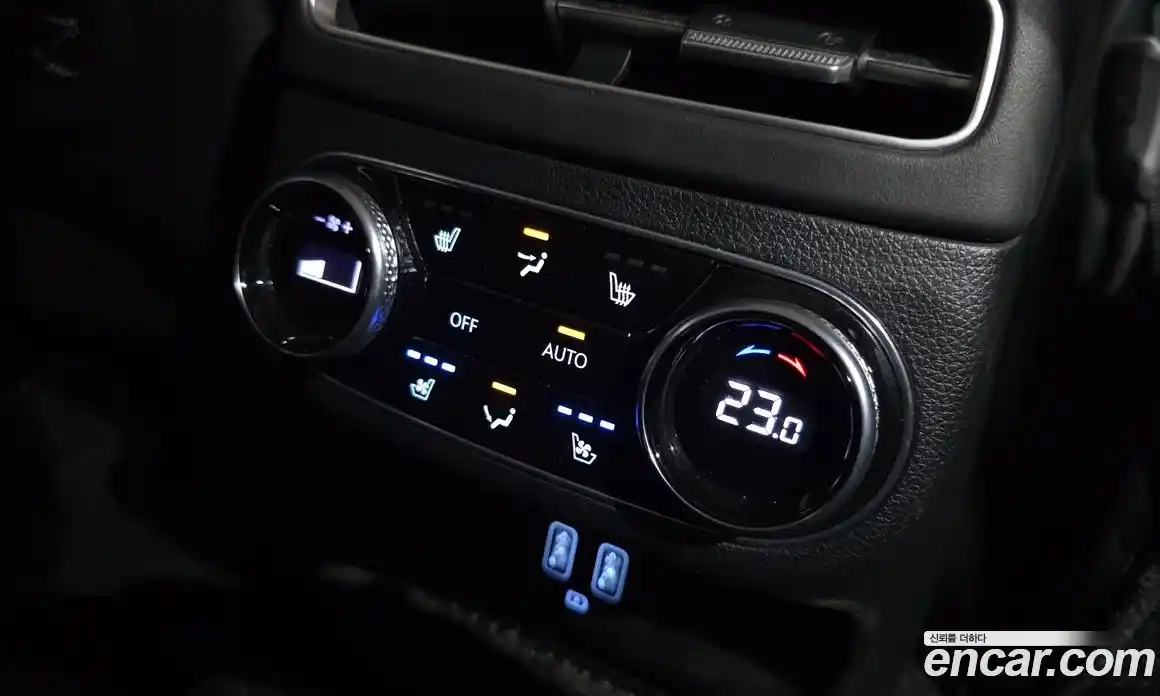 Genesis GV70 2021 2.5 Автомат в Москве № 856038, фото 18