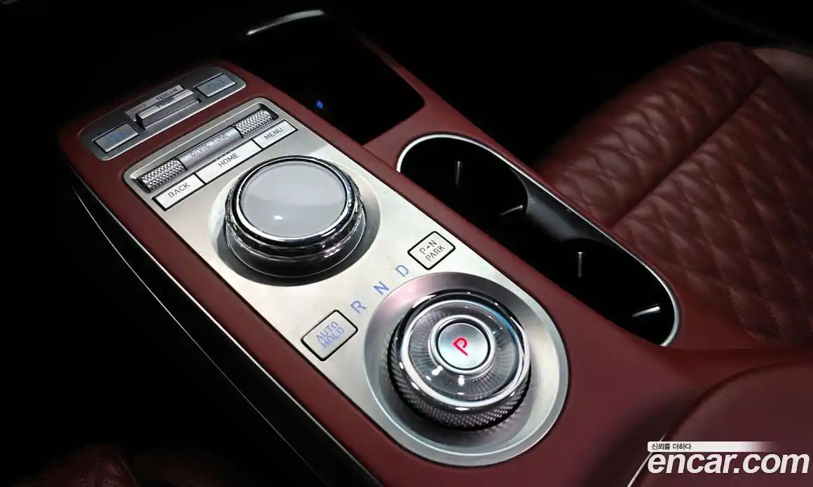 Genesis GV70 2022 2.5 Автомат в Москве № 856153, фото 9