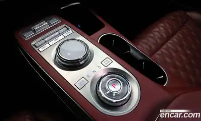 Genesis GV70 2022 2.5 Автомат в Москве № 856153, миниатюра 9