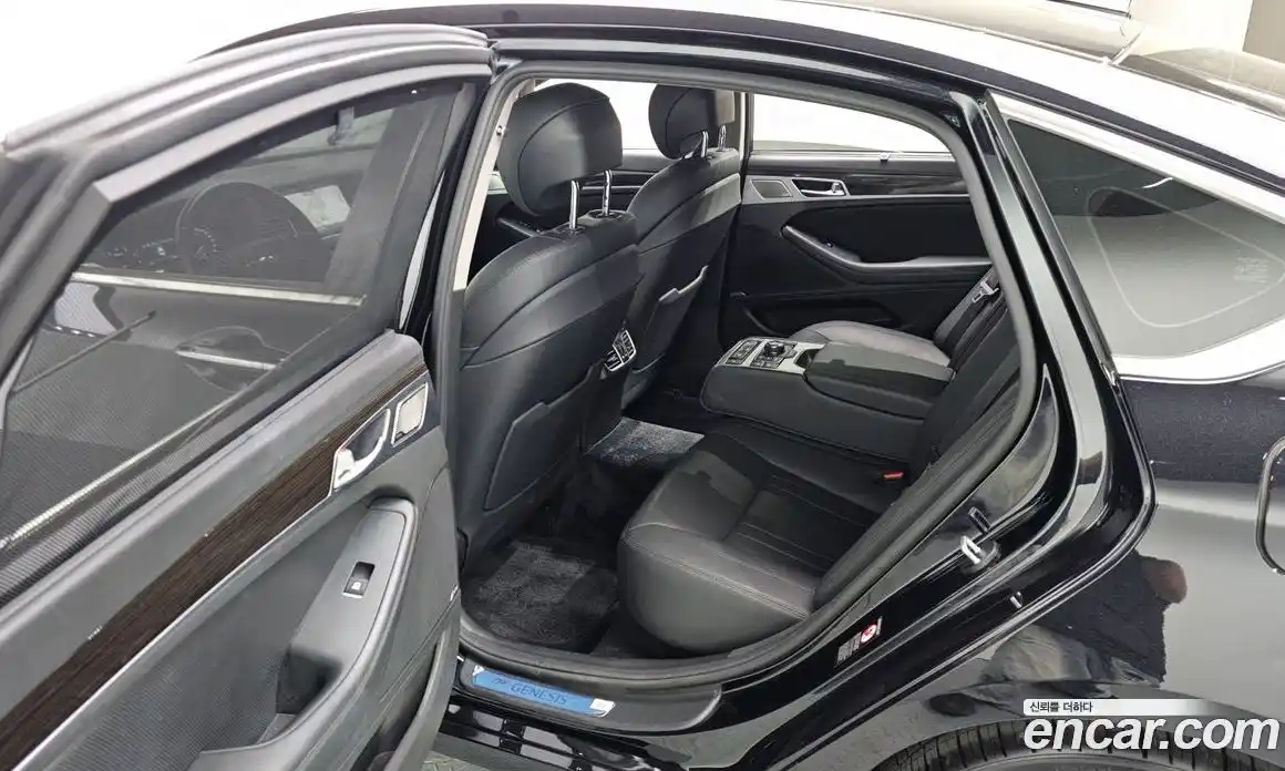 Genesis G80 2019 3.3 Автомат в Москве № 856164, фото 13