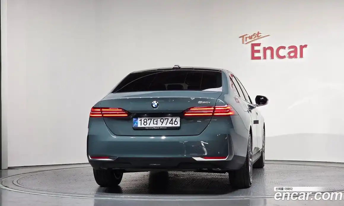 BMW 5-Series 2025 2.0 гидро в Москве № 856286, фото 4