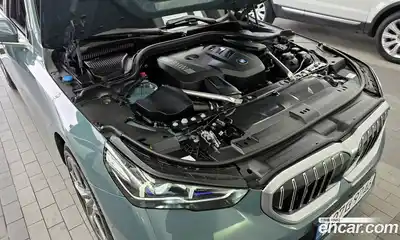BMW 5-Series 2025 2.0 гидро в Москве № 856286, миниатюра 6