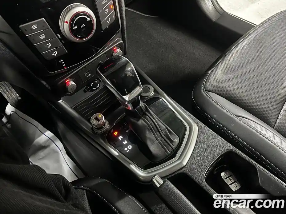 SsangYong TIBOLI 2019 1.6 Автомат в Москве № 856419, фото 12