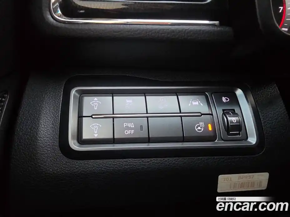 SsangYong TIBOLI 2021 1.5 Автомат в Москве № 857002, фото 13