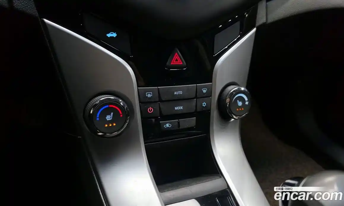 Chevrolet Cruze 2016 1.4 Автомат в Москве № 857439, фото 17