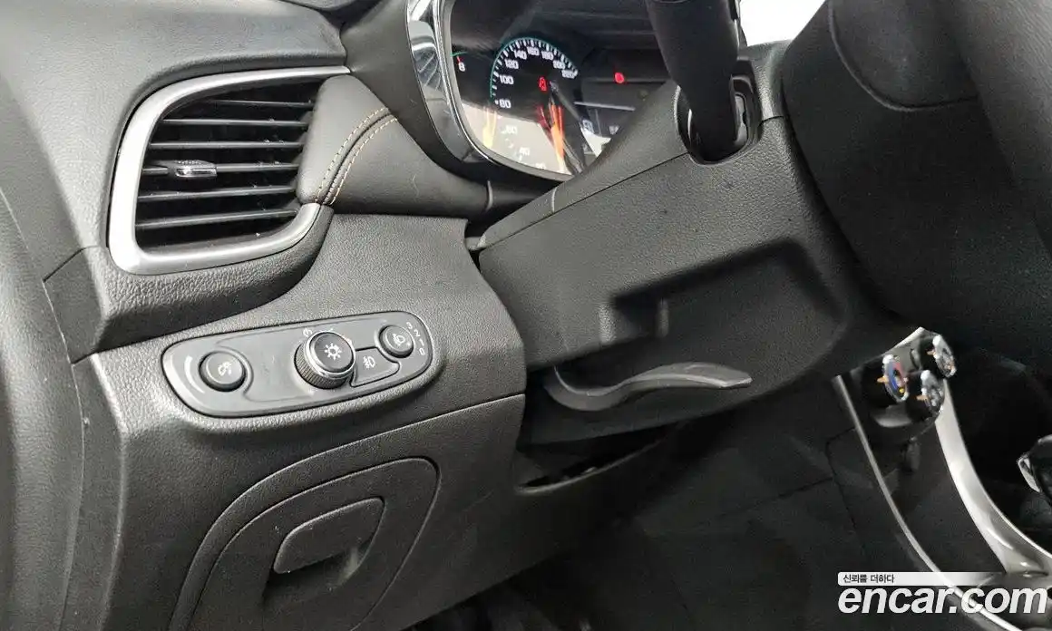Chevrolet Trax 2020 1.4 гидро в Москве № 857459, фото 15