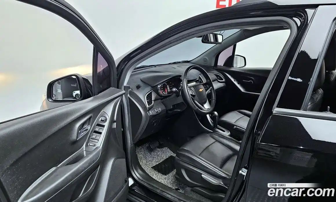 Chevrolet Trax 2020 1.4 гидро в Москве № 857459, фото 10