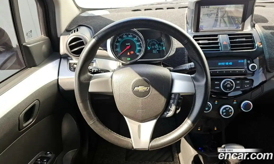 Chevrolet Spark 2014 1.0 гидро в Москве № 857606, фото 13