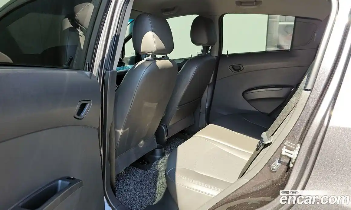 Chevrolet Spark 2014 1.0 гидро в Москве № 857606, фото 10