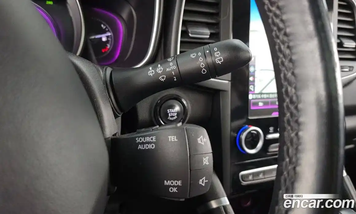 Renault QM6 2016 2.0 Автомат в Москве № 858180, фото 18