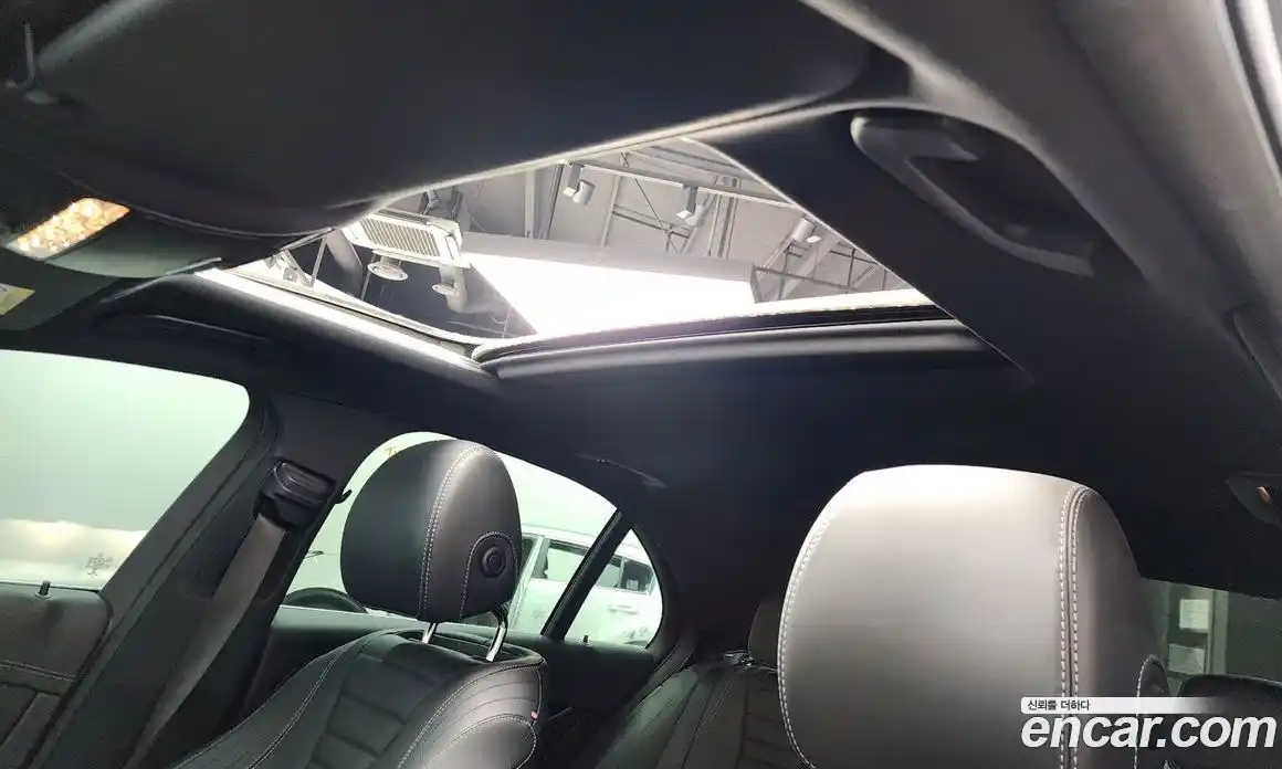 Mercedes-Benz E-Class 2020 1.9 Автомат в Москве № 859070, фото 19