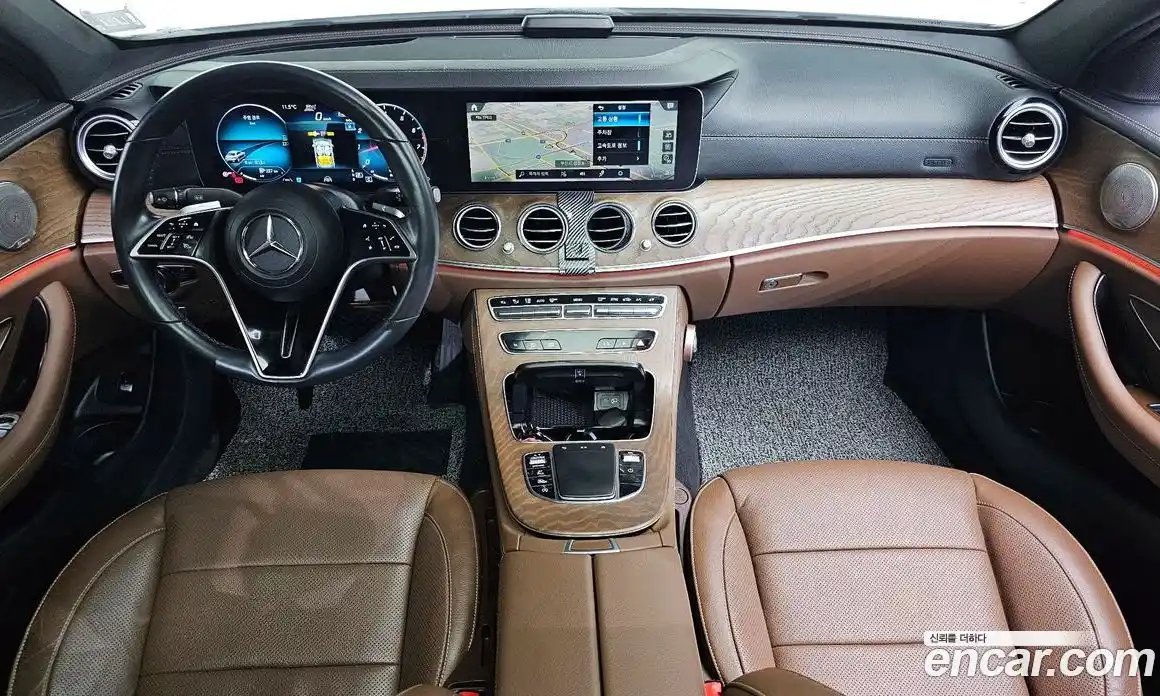 Mercedes-Benz E-Class 2023 2.0 Автомат в Москве № 859347, фото 7