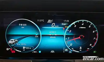 Mercedes-Benz E-Class 2023 2.0 Автомат в Москве № 859347, миниатюра 8