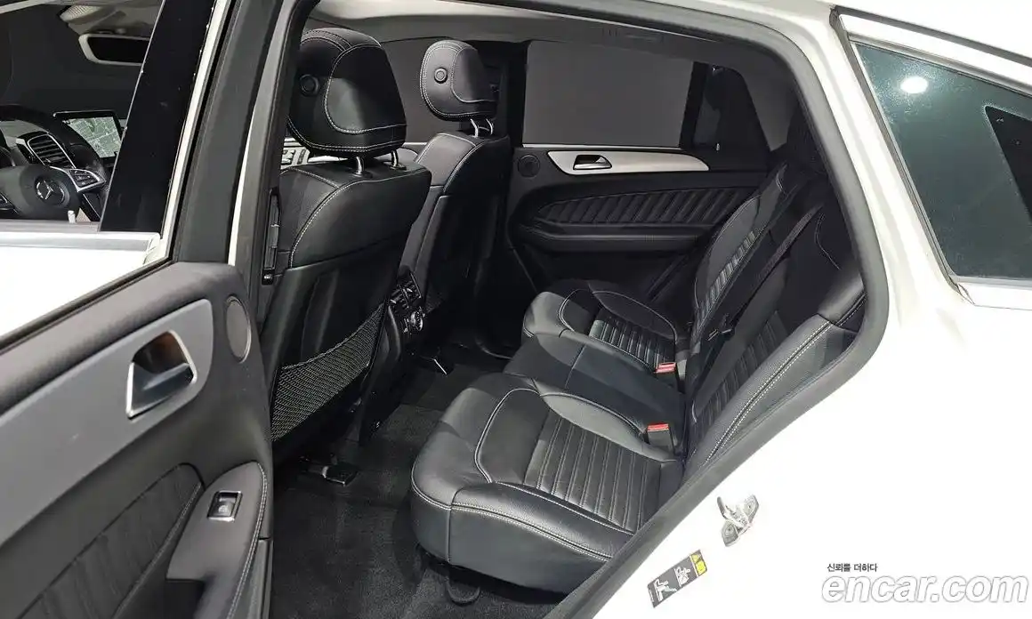 Mercedes-Benz GLE-Class 2018 3.0 Автомат в Москве № 859471, фото 16